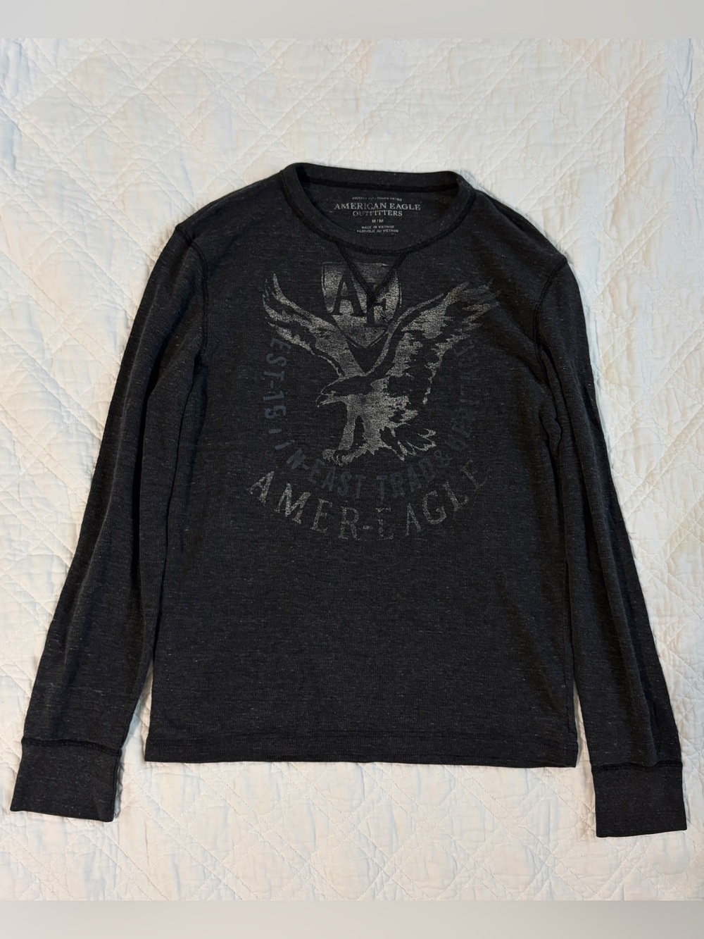 Vintage American Eagle Outfitters Long Sleeve Graphic Long Sleeve